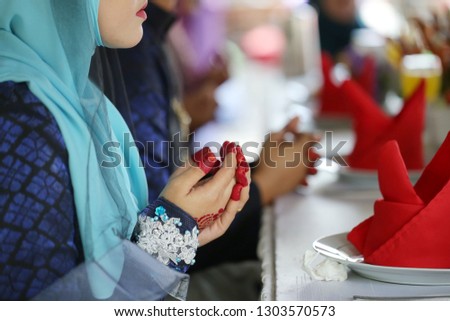 art of henna on wedding day ceremony.