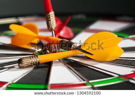 dartboard business success concept