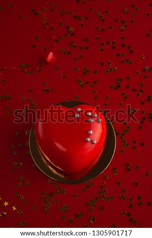 dessert in the shape of a heart, decoration of the festive table