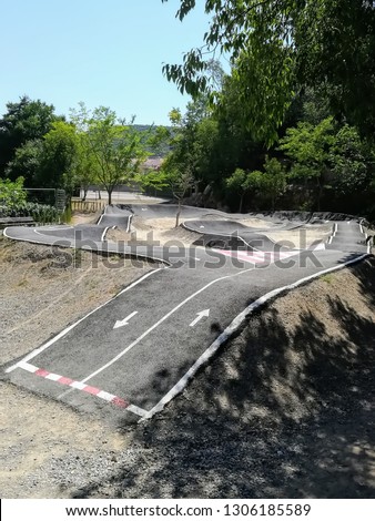 Circuit of road education in the natural landscape of La Floresta in Viver