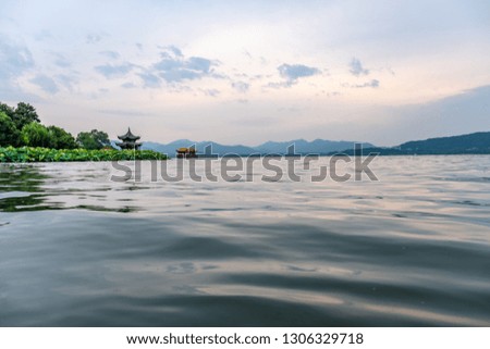 Beautiful Scenery of Hangzhou West Lake Scenic Area