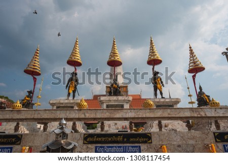 Wat Phutthai Sawan is the old temple in Ayuttaya city 