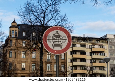 Ρoad signs vehicles are prohibited