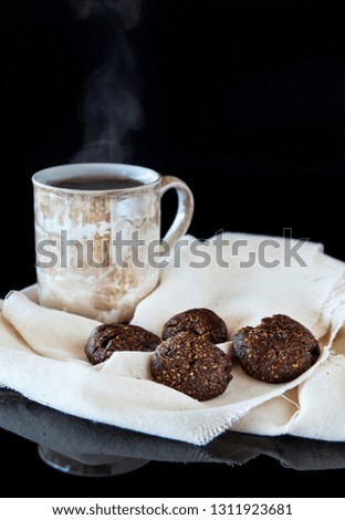 cookie and tea 