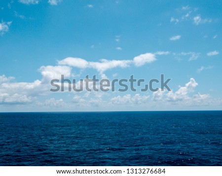 Photo picture of blue sky with cloud closeup