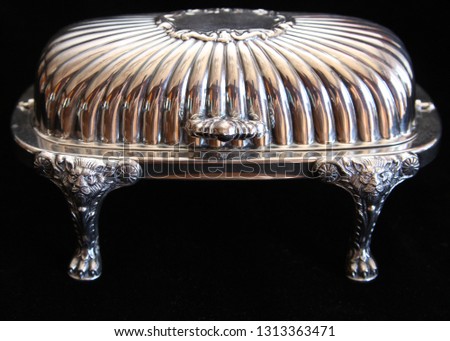Vintage Ornate Silver Lion Footed Clawed Butter Dish