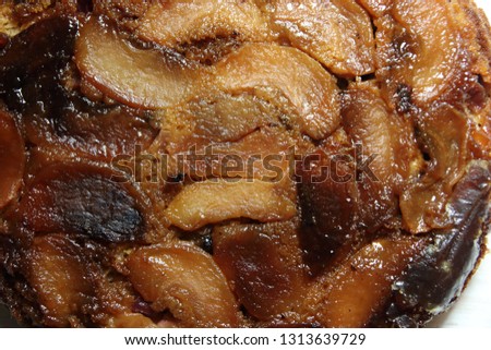 Traditional apple pie, studio picture