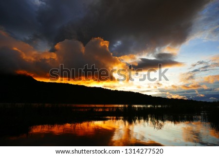 Photo picture a Beautiful natural delicious magnificent asian sunset sunrise