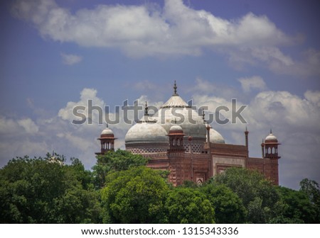 Monumento El Taj Mahal, en la ciudad de Agra, Uttar Pradesh (India), Patrimonio de la Humanidad