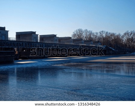 Park on the embankment of the Moscow river in winter, district printers
