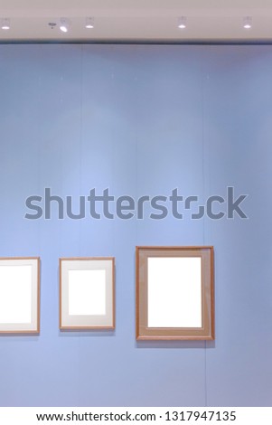Gallery mock up poster frame in interior background