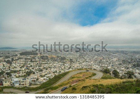 Looking down on San Francisco city from twin peaks public viewing area