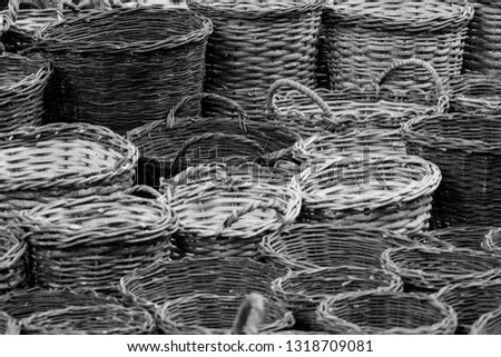 Basket texture market