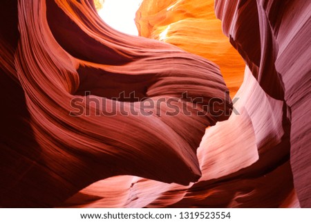 Amazing Lower Antelope Canyon in Arizona