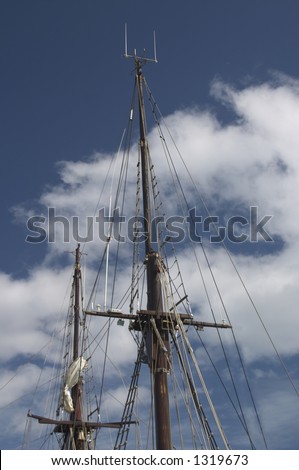 Main Mast of a schooner