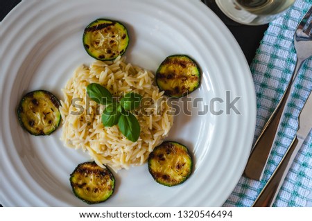Parmesan orzo with grilled veggies