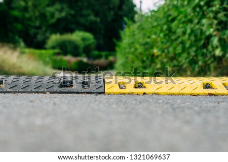 brake threshold on a road in the summer