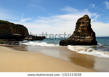 Davenport Beach, also known as Shark Tooth Beach by 

the locals, located in Davenport California. 

Davenport is a favorite tourist stop along the 

coast. 