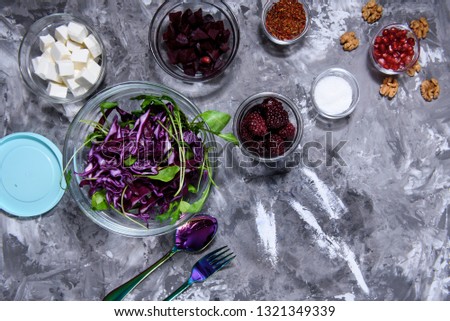 red cabbage salad arugula and cheese ingredients