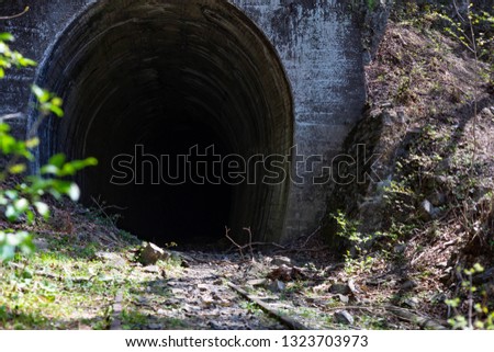 Tunnel of waste line