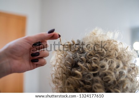 curls closeup holding hand, Curls curly hair blonde, Afro curls,