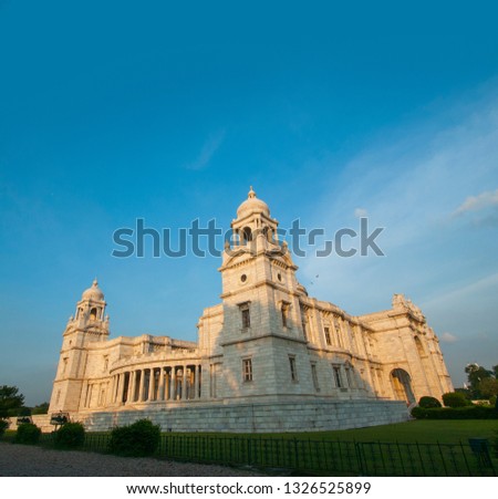 Victoria Memorial, Kolkata, This marble building was built between 1906 and 1921, dedicated to the memory of Queen Victoria.