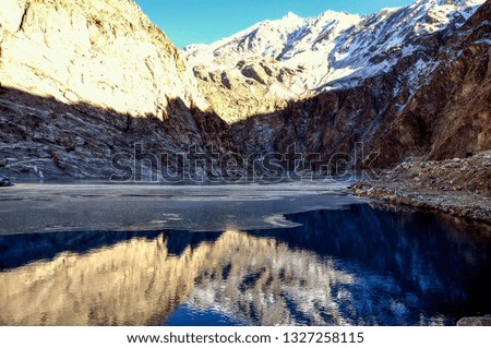 Glacial lake in the Karakoram mountains 