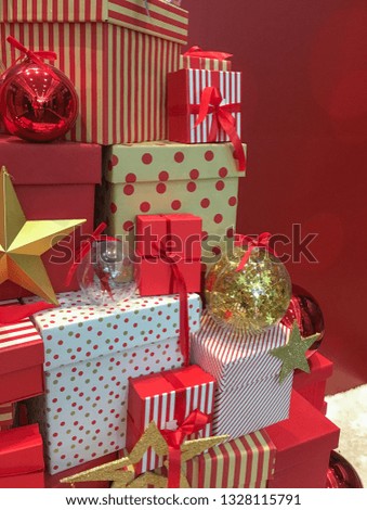 Present box group, party concept