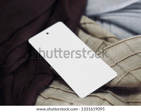 Cotton fiber and clothing label
