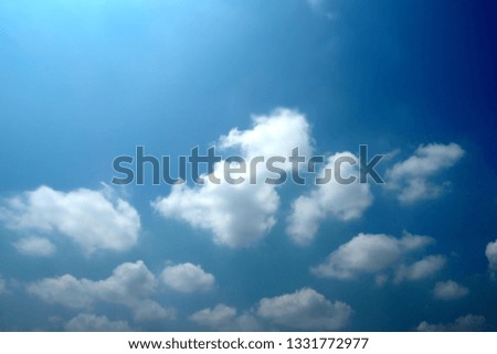 Blue sky with Cloud  (Photo)
