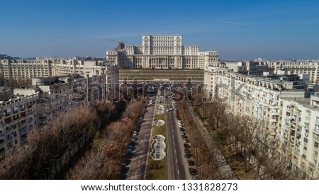 City scape with a busy boulevard on a sunny day Royalty-Free Stock Photo #1331828273