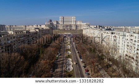 City scape with a busy boulevard on a sunny day Royalty-Free Stock Photo #1331828282
