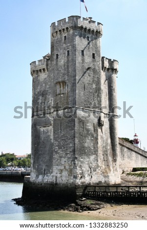 A picture of the towers on the walls at La Rochelle