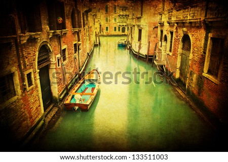 vintage style picture of a canal in Venice, Italy