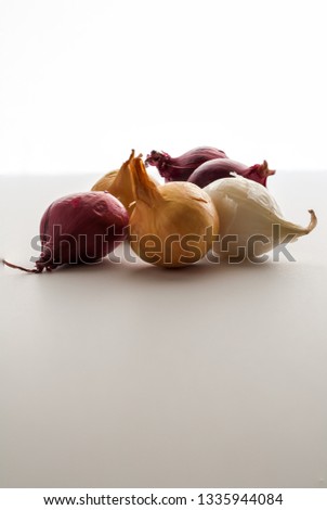 Boiler onions in selective focus