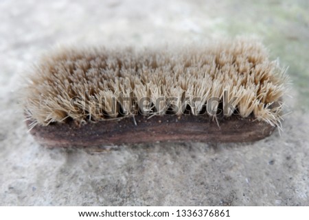 wash brush that are worn and wasted