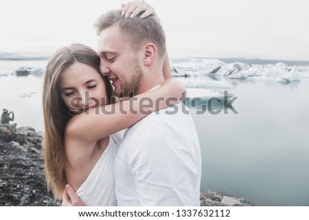 passion picture in Iceland, wedding in white dress