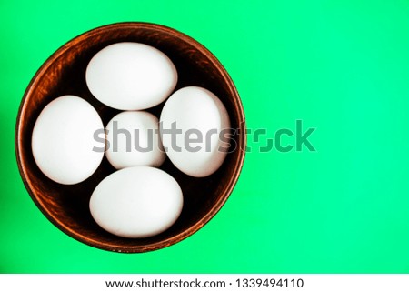 white eggs in a bowl