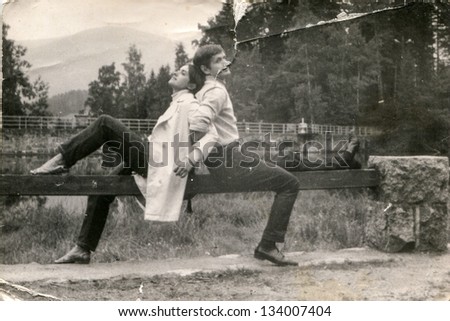 Vintage photo of a couple outdoor (seventies)