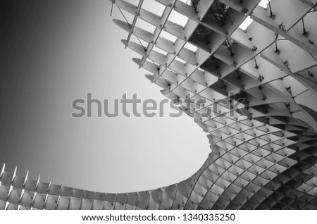 Abstract architecture pattern