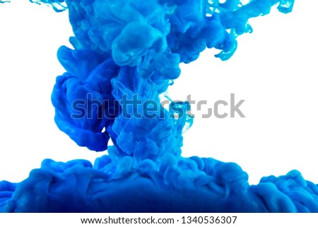 Blue color in water