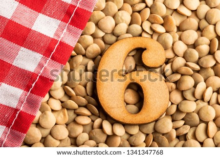 Number 6, Lentils with checkered napkin - Lens culinaris