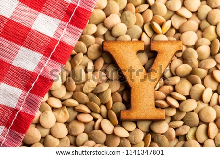 Letter Y, Lentils with checkered napkin - Lens culinaris