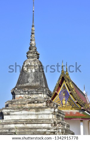  Chedi and prang within Wat Phra Sri Rattana Mahathat Temple, Phitsanulok, Thailand.