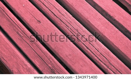 A pink boards
