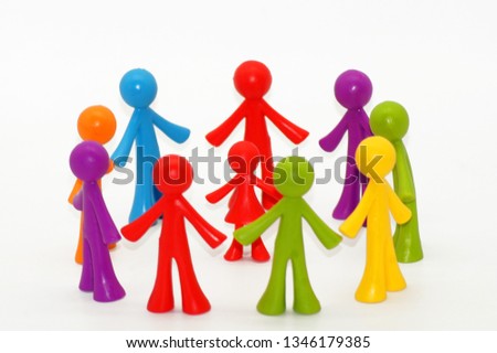 Colorful Figures in a Circle                       