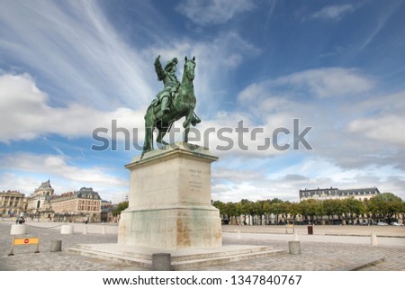 Ludwig XIV monument Versailles
