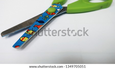 the Green scissors