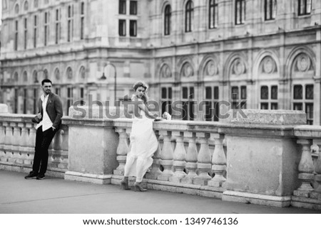 Black and white picture of wedding in Alberta in Vienna