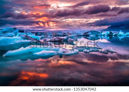 Jökulsárlón glacier lake, South Iceland